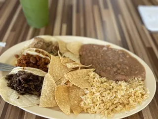 Lily's Tacos
