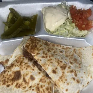 Steak quesadillas. Deelicious. You can see how stuffed full it is.