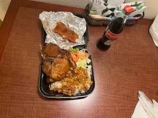 Raices Restaurant Coffee & Bar