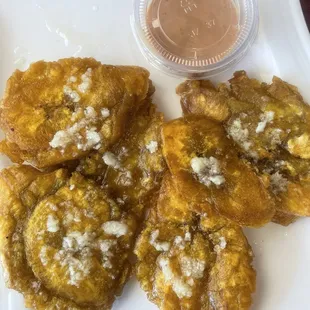Tostones con ajillo