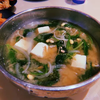 D10. Spinach Soup Special/