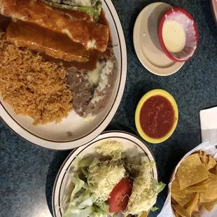 Phenomenal!  For 17$ you get the above full table meal. This is the place to come for truly delicious authentic Mexican food.