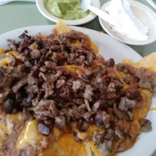 Food was amazing!! They use that sharp cheedar chesse yumm!!!