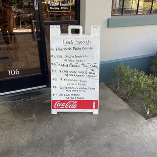 Menu, lunch specials 7/14/22