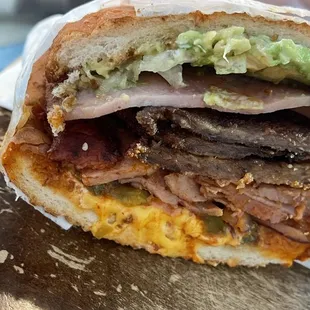 5. Cubana Torta