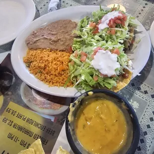 Chalupa plate