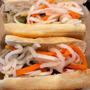 Falafel Banh Mi