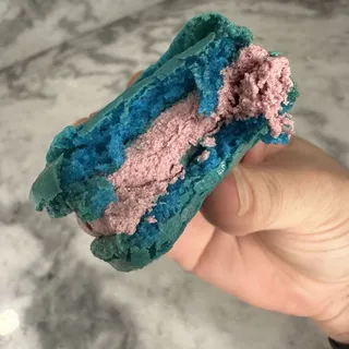 Macaron Blueberry Cheesecake