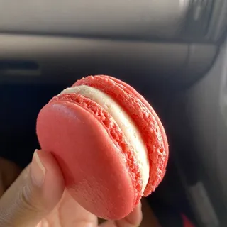 Macaron Guava