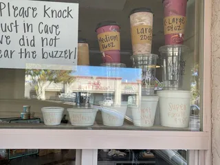 Super Mom's Frozen Yogurt and More