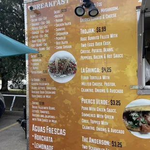 Breakfast/Lunch /Drinks