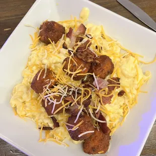 Buffalo chicken Mac and cheese