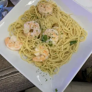 Shrimp scampi