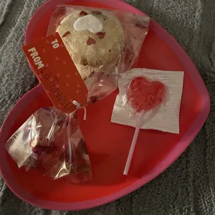 Take home Valentine sweets.  Compliments of La Travesia.