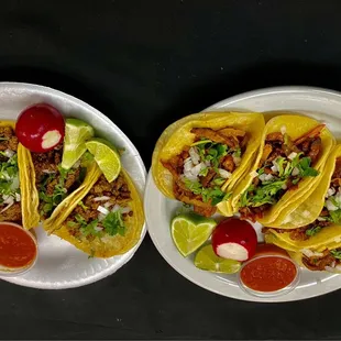 DELICIOSOS TACOS AL PASTOR. Y ASADA