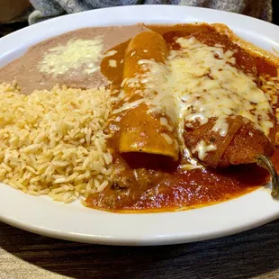 No 7 Combination of enchilada, chile relleno, rice and beans