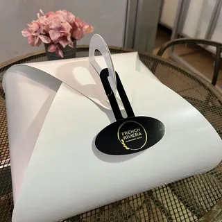 Box of Mini Pastries X6