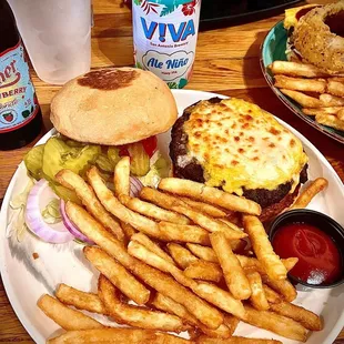 Cheesy Burger