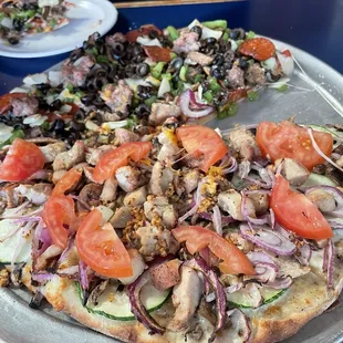 Ultimate Garlic Chicken/  Pizza La Val's Special Pizza