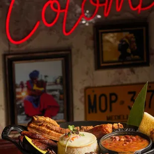 La Ventana - Colombian food