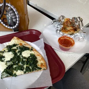 Spinach slice and garlic knots .... There pizza is so good and fresh