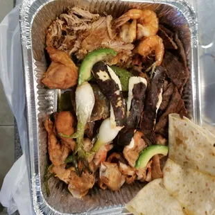 MOLCAJETE
