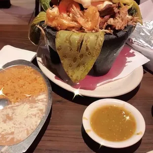 Molcajete Supreme