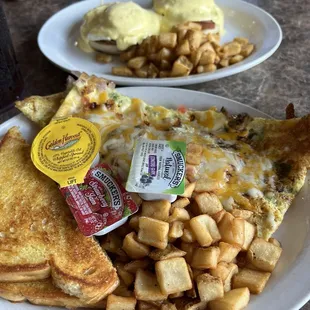 Vegetable Garden Omlelet with Sour Dough bread and the Den Benedict