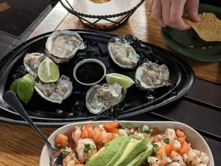 El Barco Mariscos 