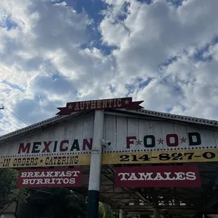 a mexican food restaurant