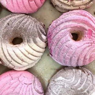 Concha + Donut = DONCHA