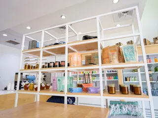 Revolucion Coffee + Juice