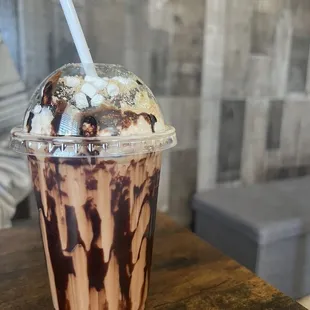 S'mores iced latte