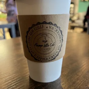 Hot matcha latte with oat milk and maple..YUM!