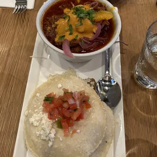 Cochinita Pibil Plato Fuertes Dinner
