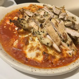 Baked ziti with grilled chicken