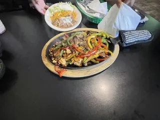 Los Gallos Taqueria