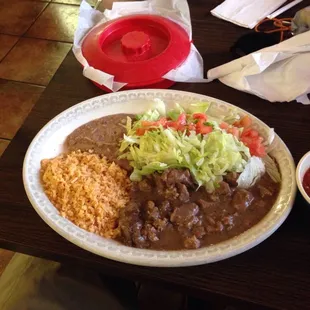 The Beef Guisada with Salad. It's not like Kung Pao Chicken but it looks very goooood!