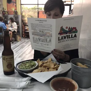 The guacamole and salsa are very tasty.