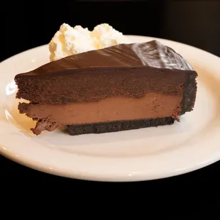CHOCOLATE CAKE