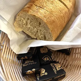 Complimentary bread with buttah