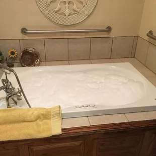 Jet tub  loved!!!