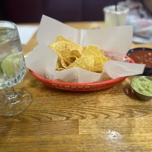 4 oz red salsa /small bag of chips