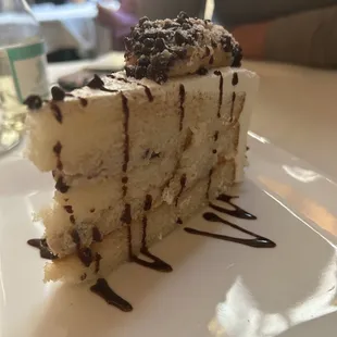 Cannoli Cake