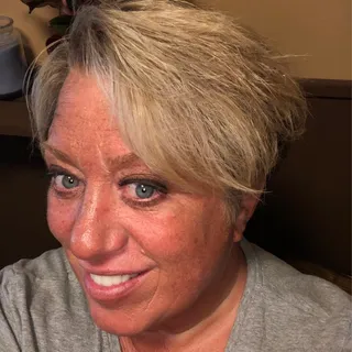 Lori V.