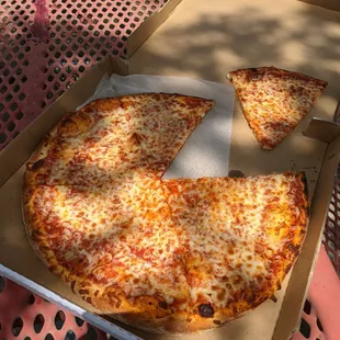 Cheese Pizza