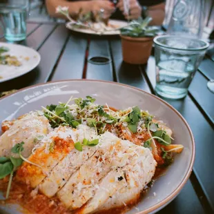 Buccatini with pomodoro &amp; chicken