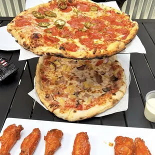 Pizza &amp; wings