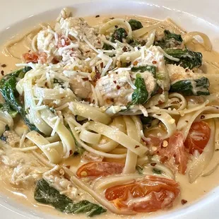 White wine pasta with chicken