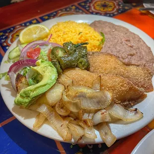 Crispy fried tilapia plate